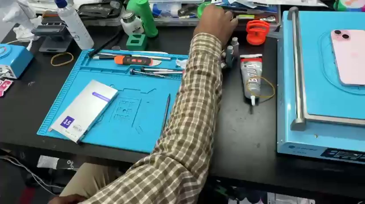 Practice video preview: phone screen repair on the workbench